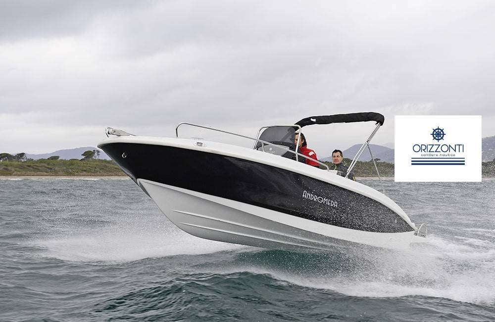 Stockage de bateau en parking surveillé à Martigues dans les Bouches-du-Rhône