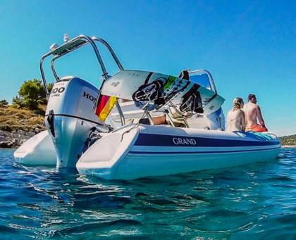 Grand 520 package Marseille Yachting