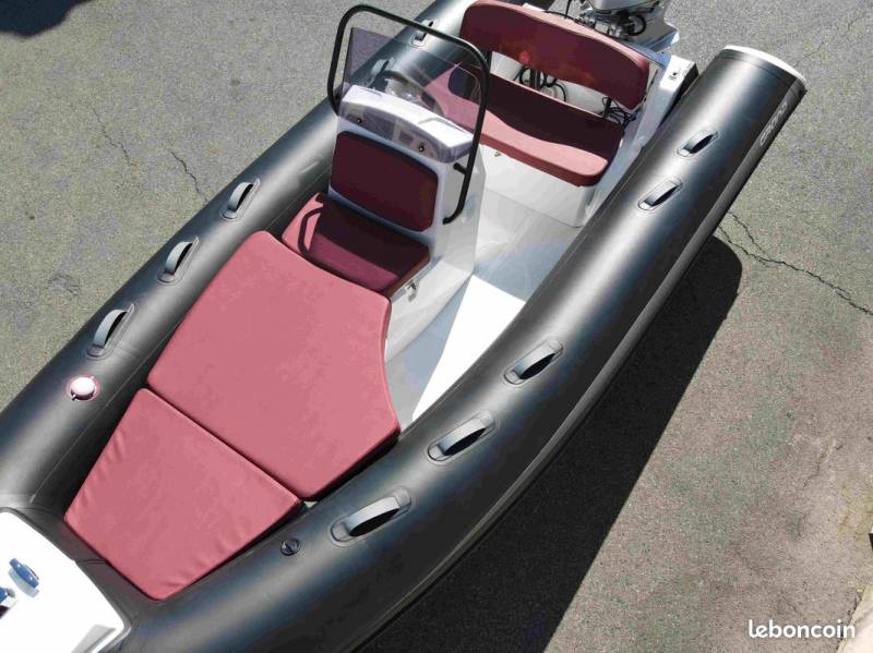 Semi rigide Grand 470 +50 cv+ remorque ensemble neuf à saisir