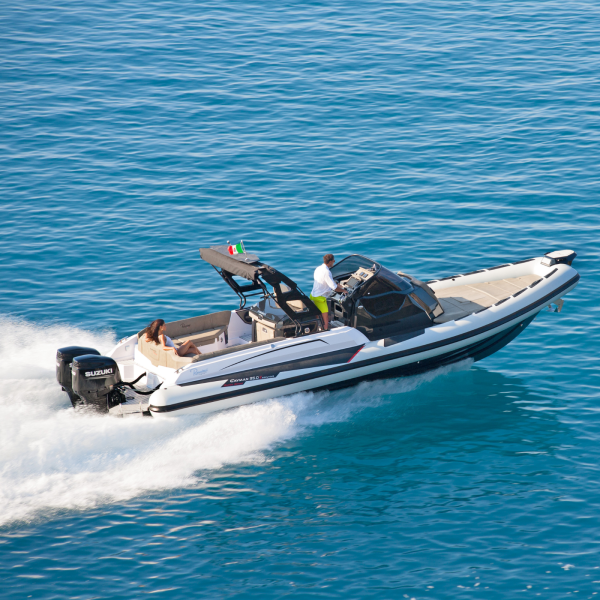 Cayman 35.0 Executive