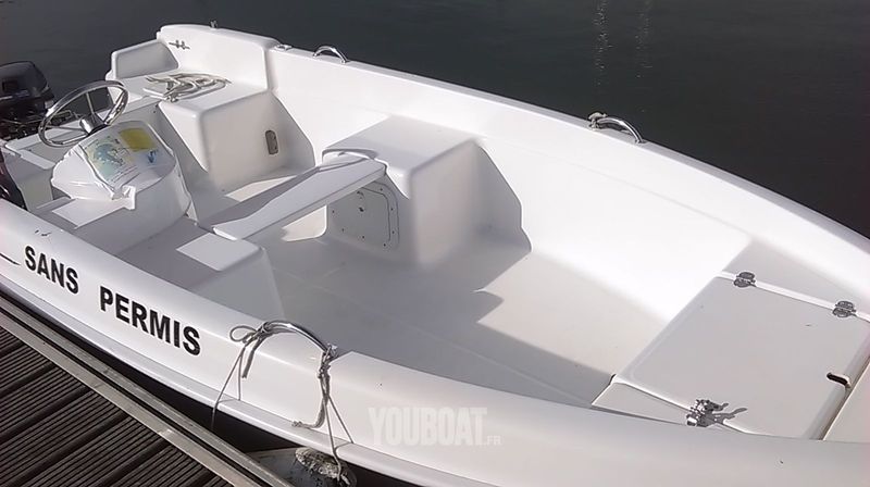 Bateau a moteur  Cap ferret 452  Fish B2 Marine