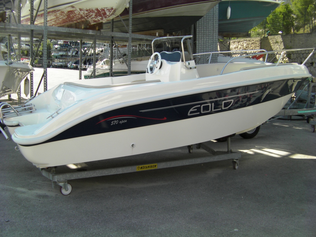 Vente de bateau coque EOLO 570 Open : il a tout d'un grand !