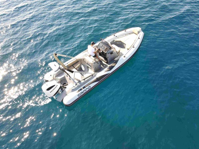 Grand 750 GL  avec 250cv Honda 2023 à saisir