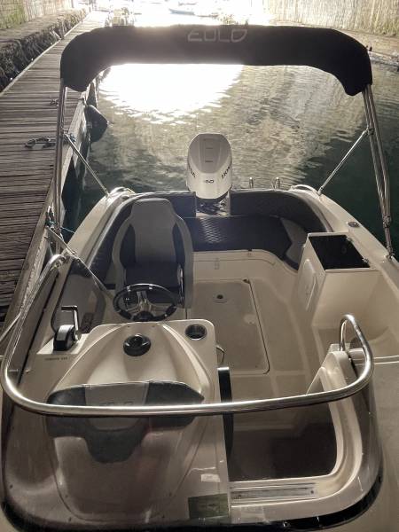 Vente bateau moteur 6m5 avec un moteur 150 CV Honda , Eolo 650 DAY