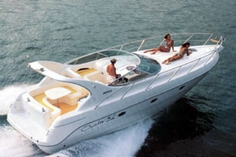 Bleu  Calanque vous propose le bateau Sessa Oyester 34