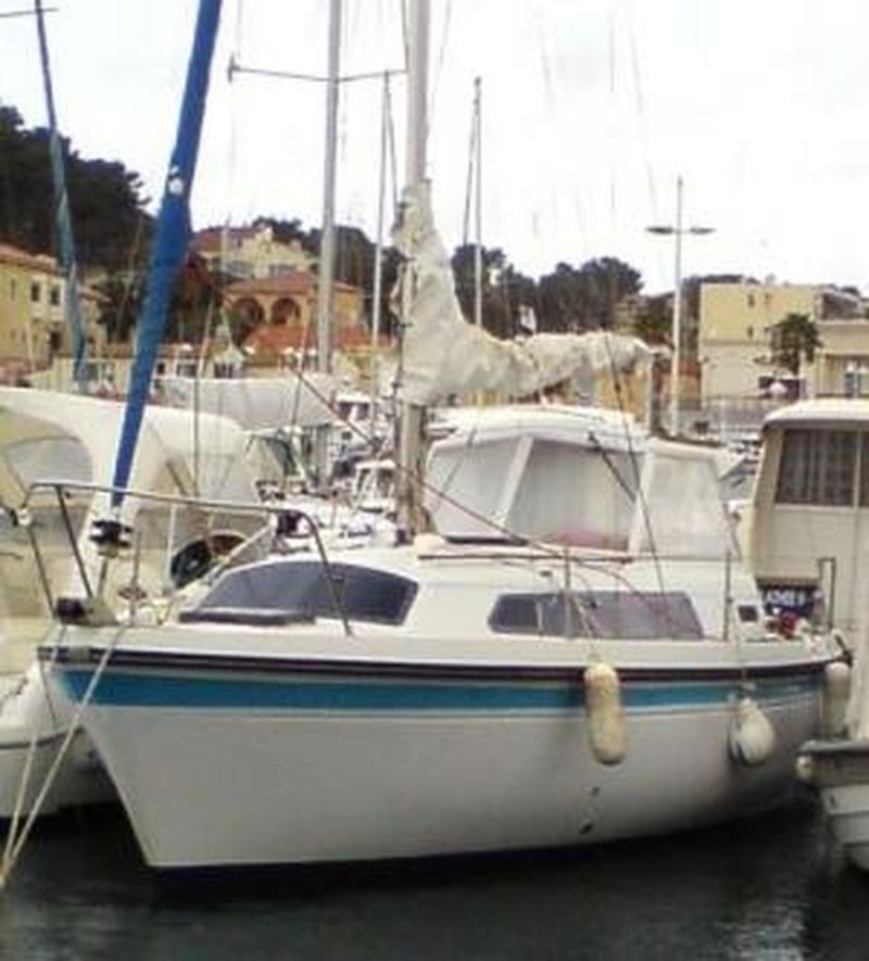 Bleu  Calanque vous propose le Voilier Kirié Fifty 24