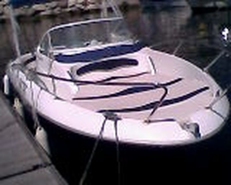 Bleu calanque vous propose le bateau Flyer 650 wa