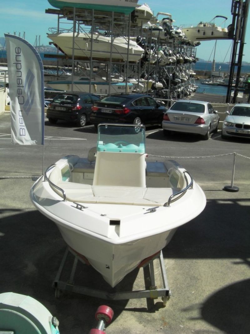 Eolo Girasol à Marseille