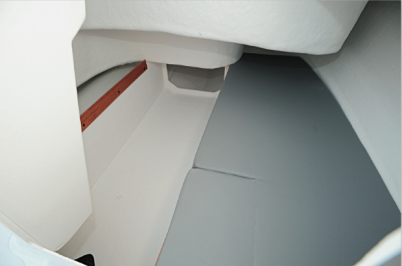 Cabine Cap Ferret 652 Open